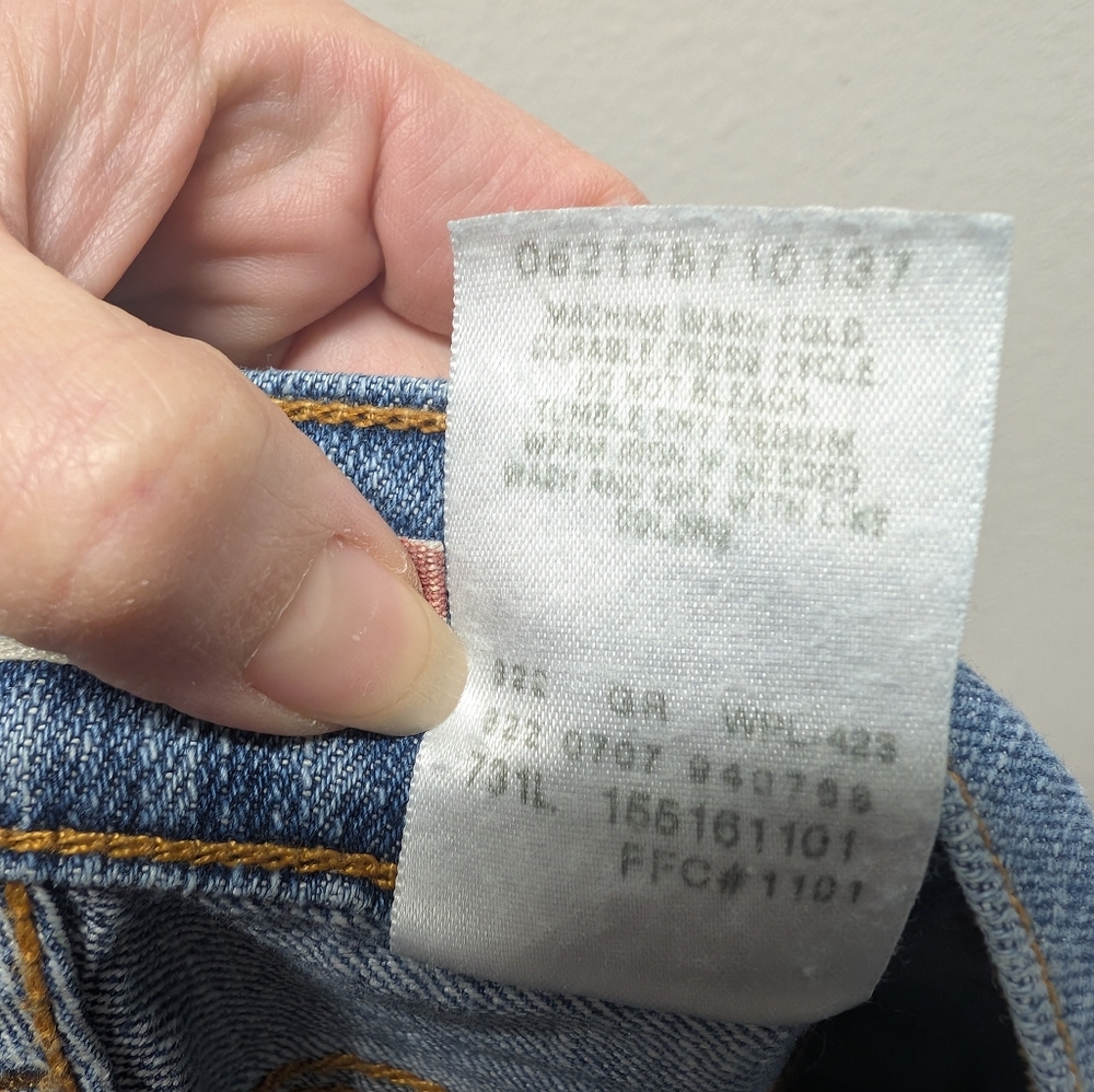 Levi's Bootcut 515 Jeans - Picture 10 of 10